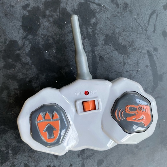 REMOTE ONLY - Discovery Kids Remote Control Dinosaur T-Rex RC WORKS - Picture 3 of 4